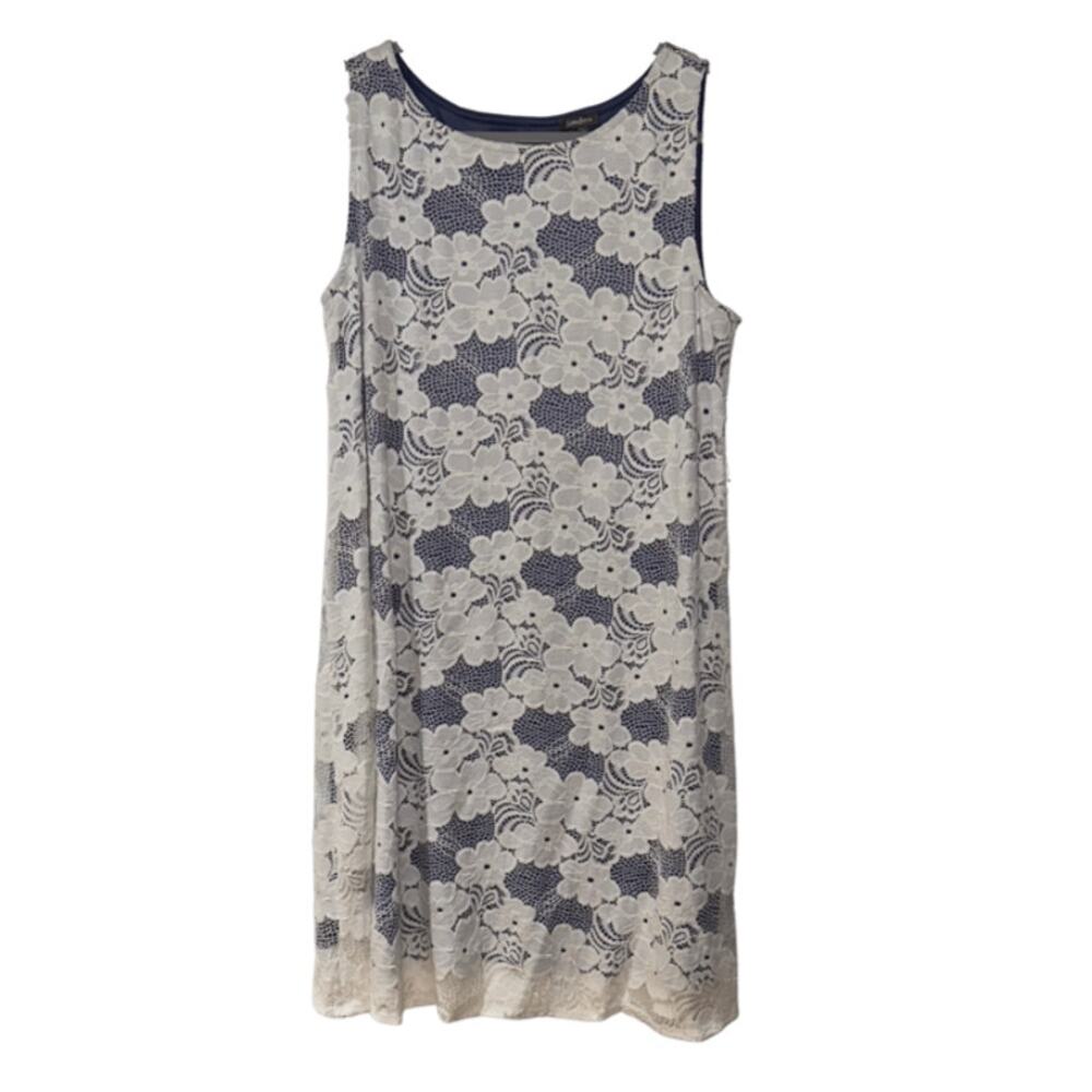 NEIMAN MARCUS Purple With white Lace Floral Dress Size 16